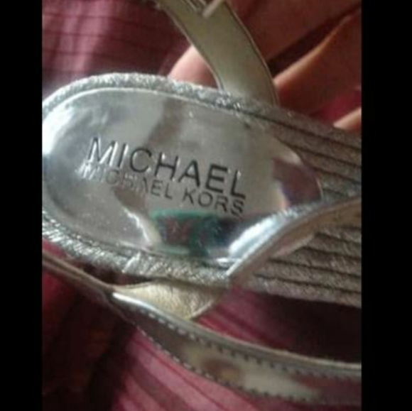 Michael Kors wedges size 7 - Picture 2 of 3